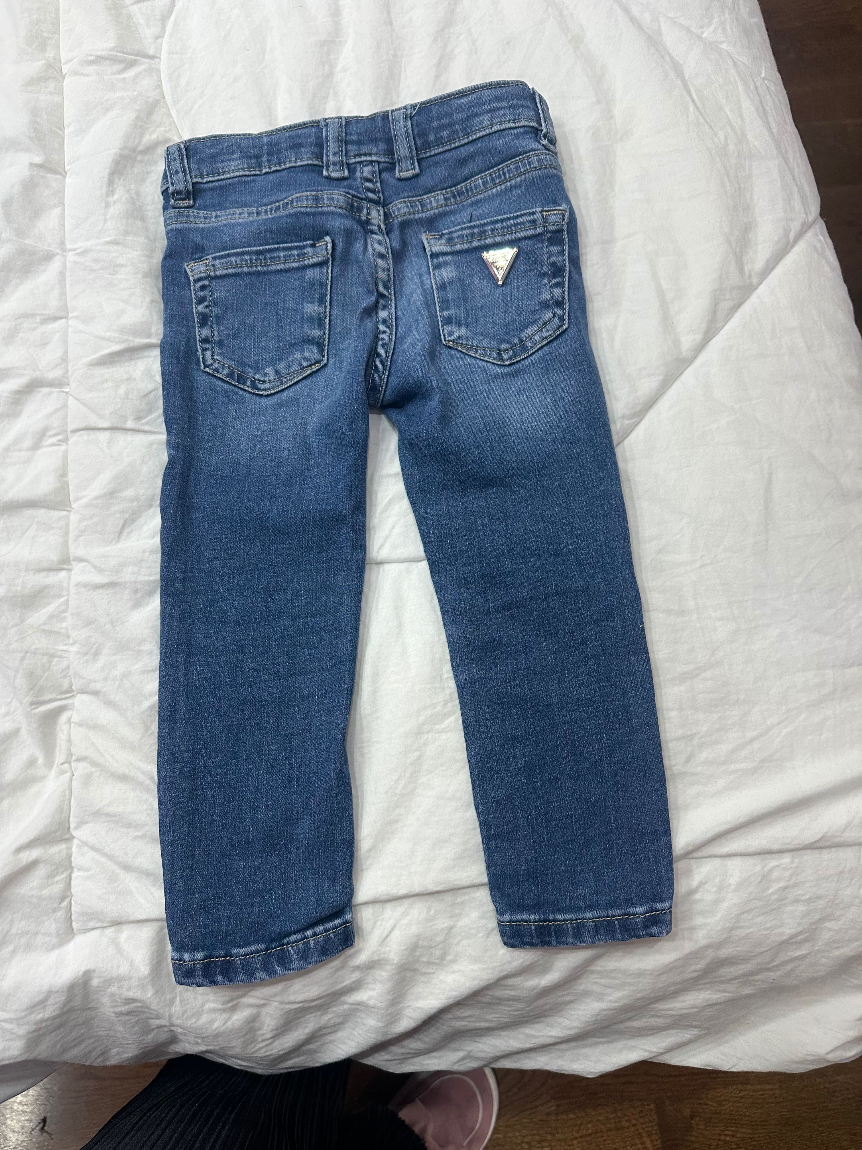 Детски дрешки Guess
