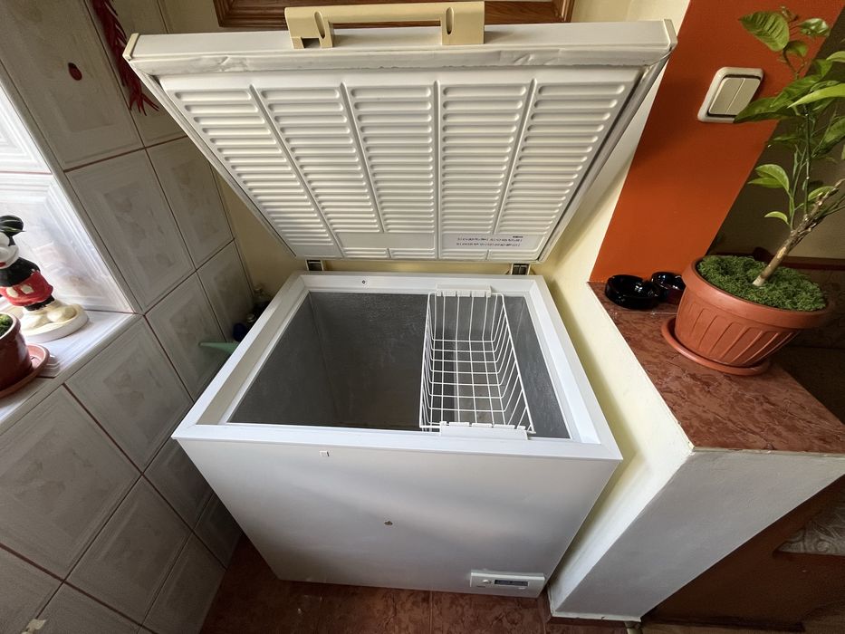 Ladă frigorifică  ZANISSI 200 L stare perfecta de funcionare