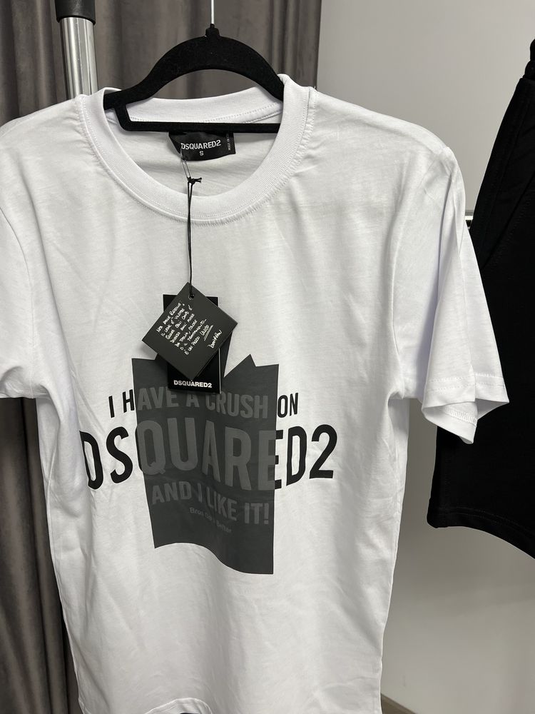 Compleu DSQUARED2 super calitate