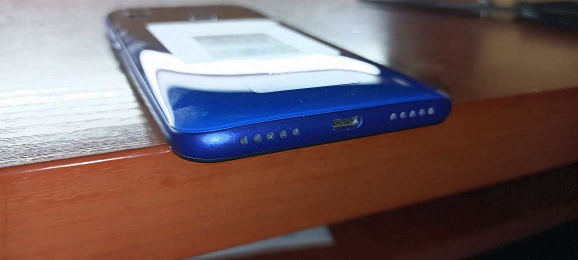 Redmi 7 телефон сотилади.