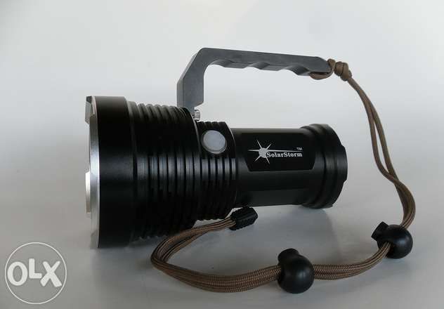 Lanterna de putere Solar Storm cu noul Led Cree XM-L2 U2 1300-Lm-4Mod