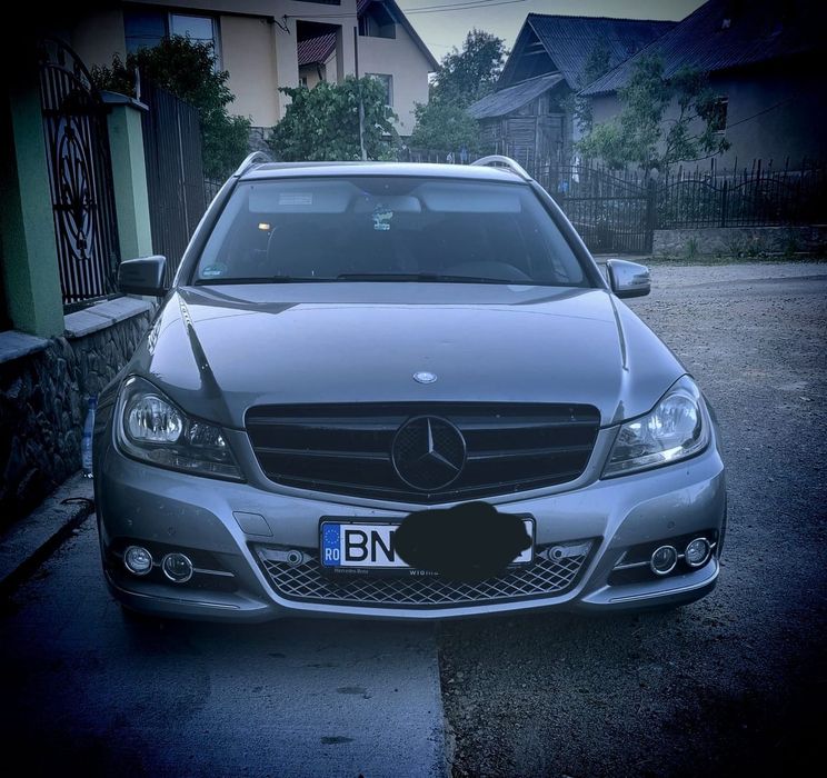 Mercedes-Benz C Mercedes-Benz Avantgarde 2013