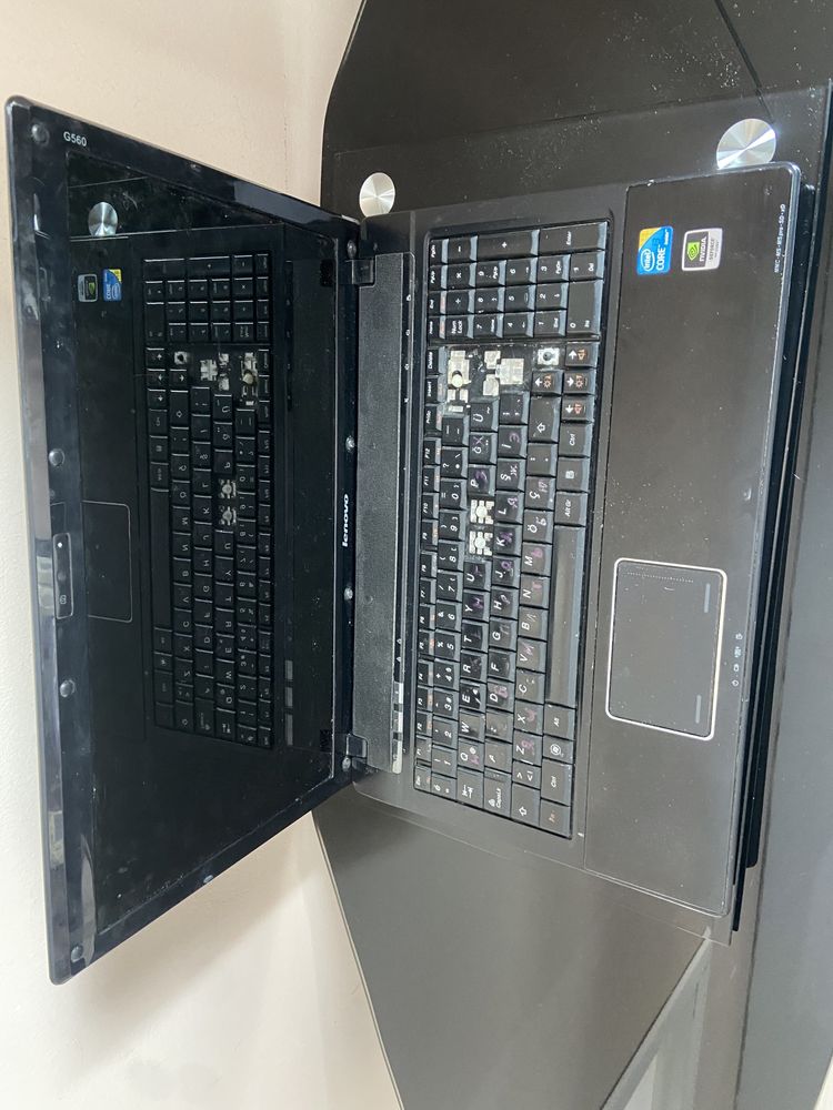 Ноутбук Lenovo G560