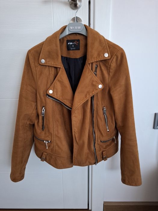 Кафяво велурено яке