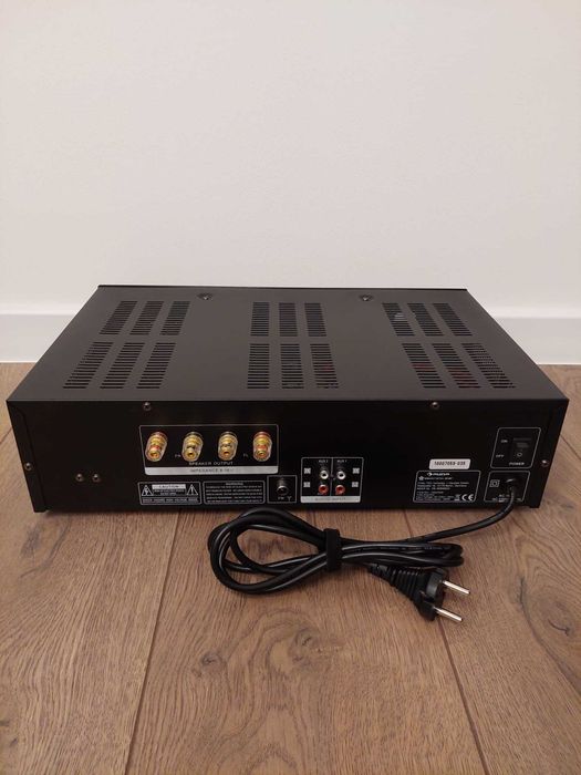 Amplificator Hibrid AUNA Tube 65 - Preamplificare pe Lămpi