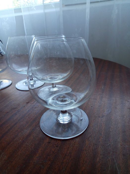 Чаши коньяк, големи, стилни