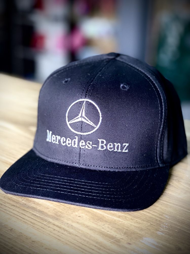 Кепки Mercedes-Benz AMG