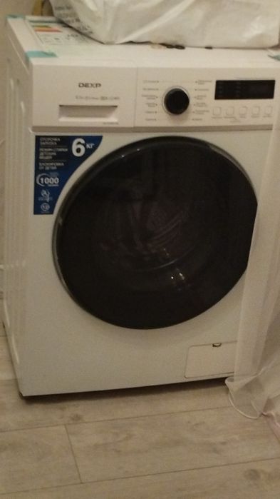 Продаю срочна машинку на запчасти