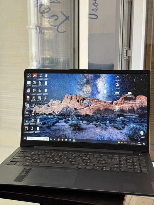 Продам ноутбук lenovo.