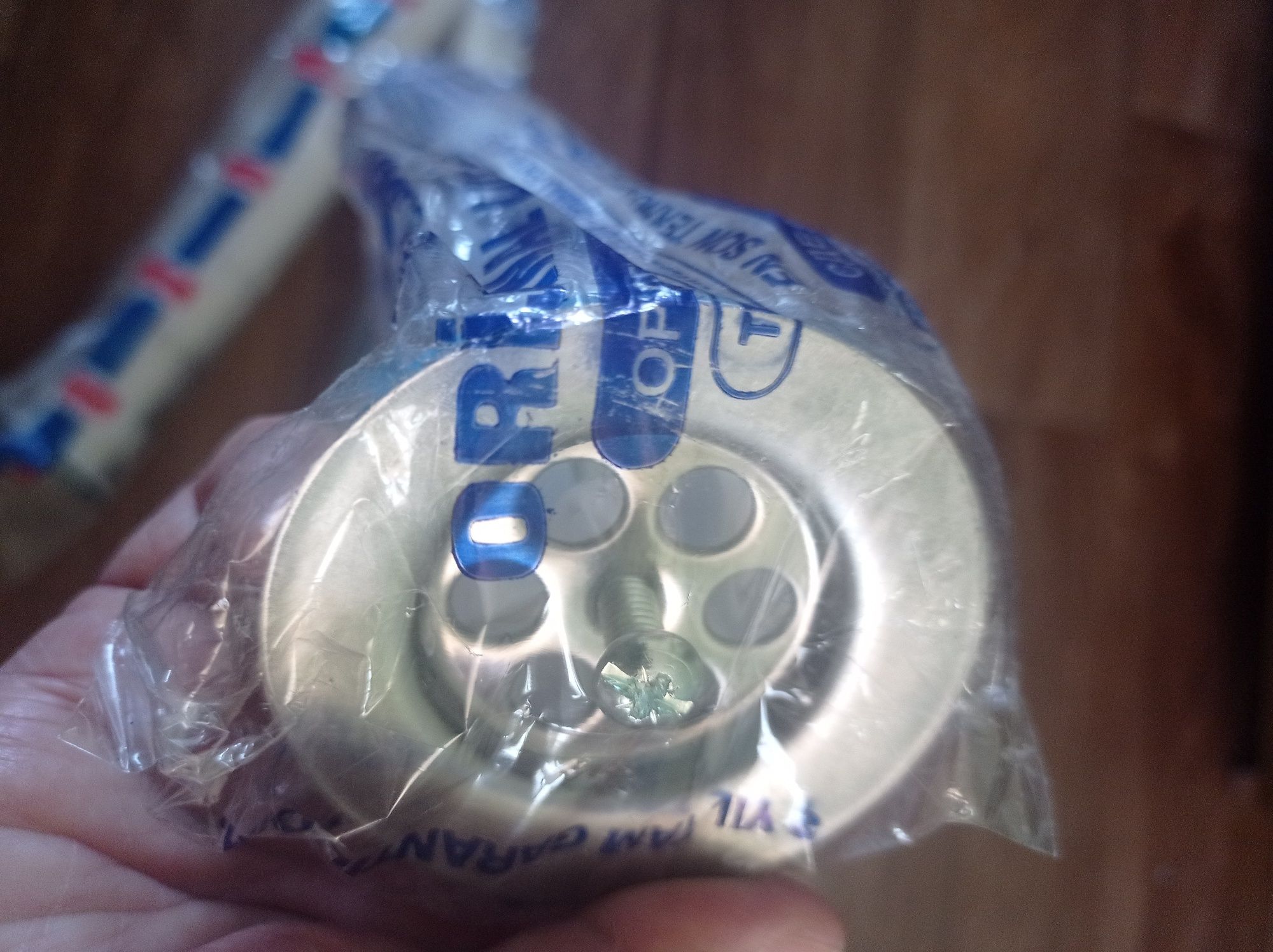 Продам сифон новый