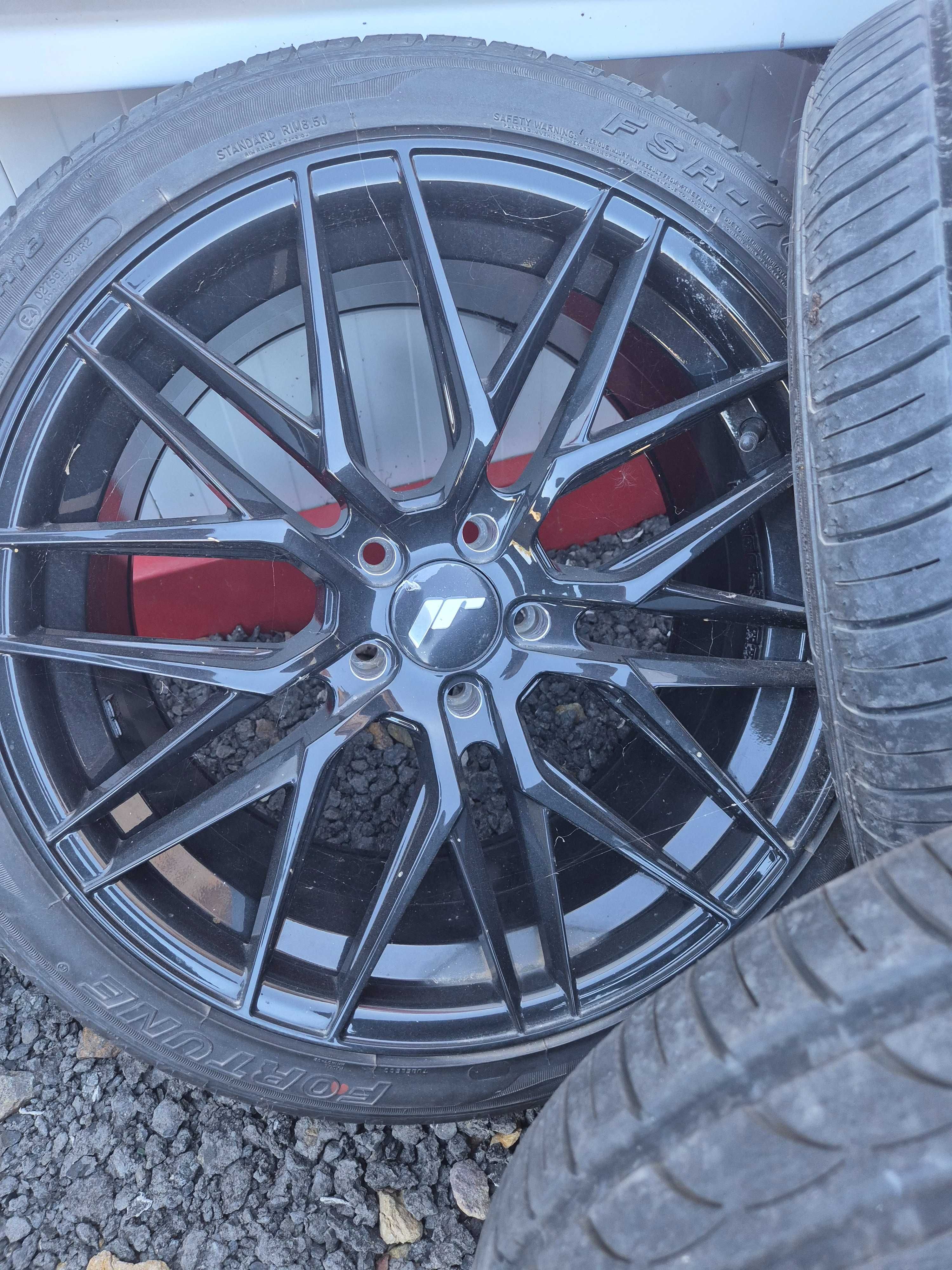 Janta Aliaj JR 28 18x9,5 ET 20-40 5H