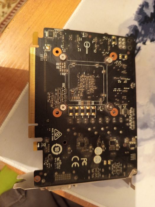 Видеокарта GTX 1050 2GB в отличном состоянии