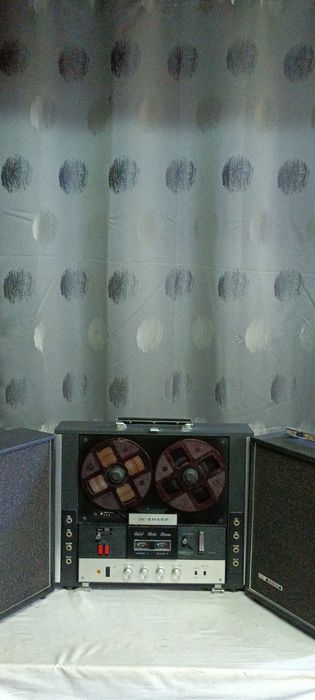 Magnetofon SHARP RD-711D