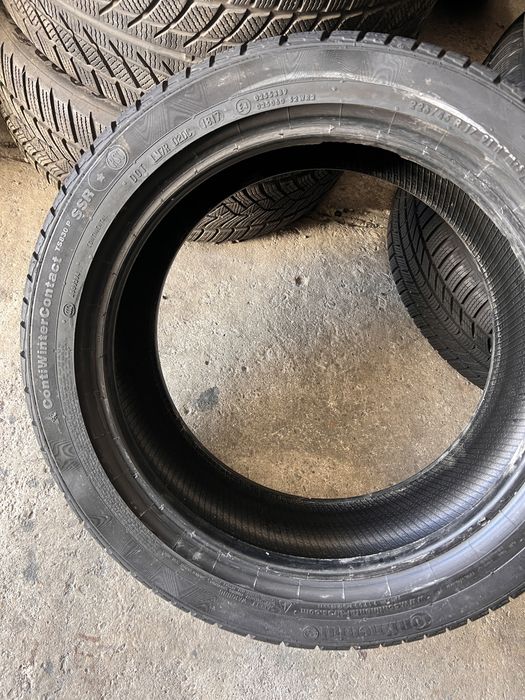 2 anvelope iarna 225/45/17 , Continental , RunFlat , 6 mm