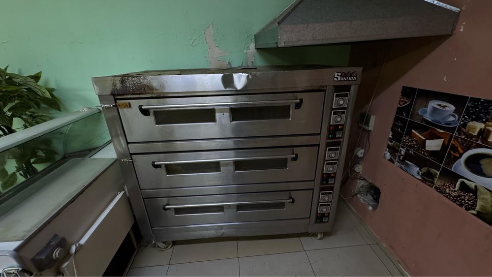 Продам   духовку