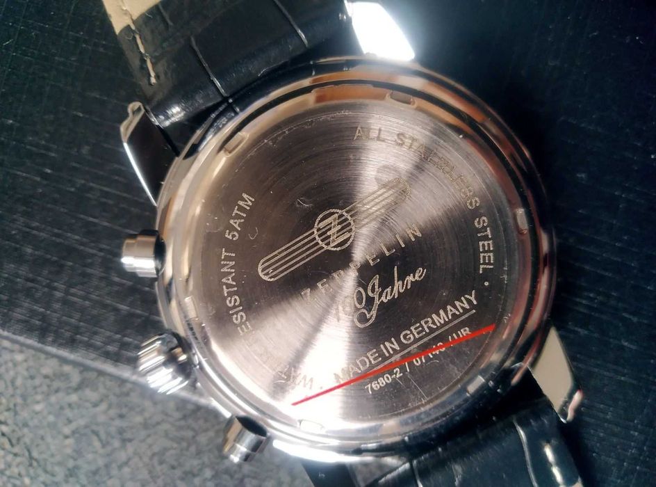 Мъжки ретро бизнес часовник Zeppelin 100 Jahre Zeppelin 7680-2