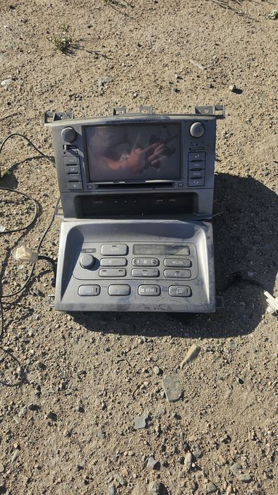 Оригинальное головное устройство Toyota land cruiser 100