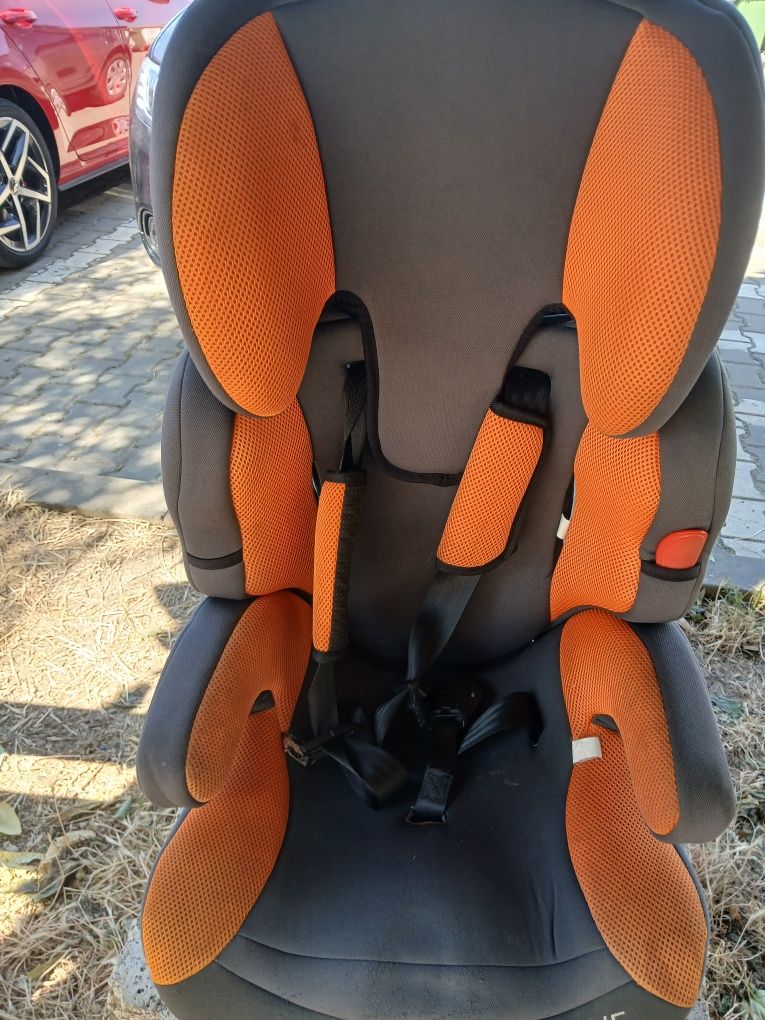 Vând scaun auto copii
