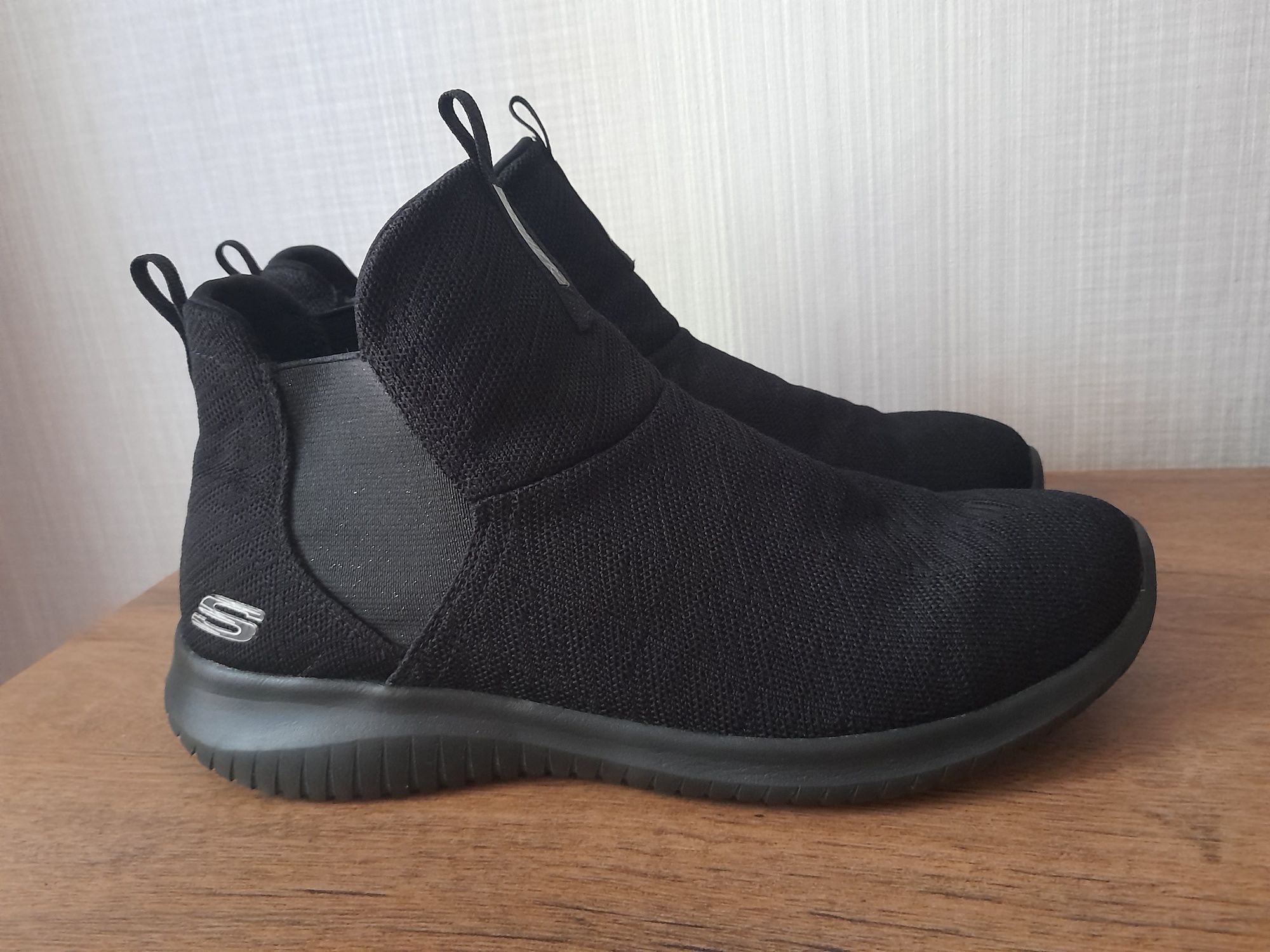 Skechers Ultra flex обувки 41 номер.