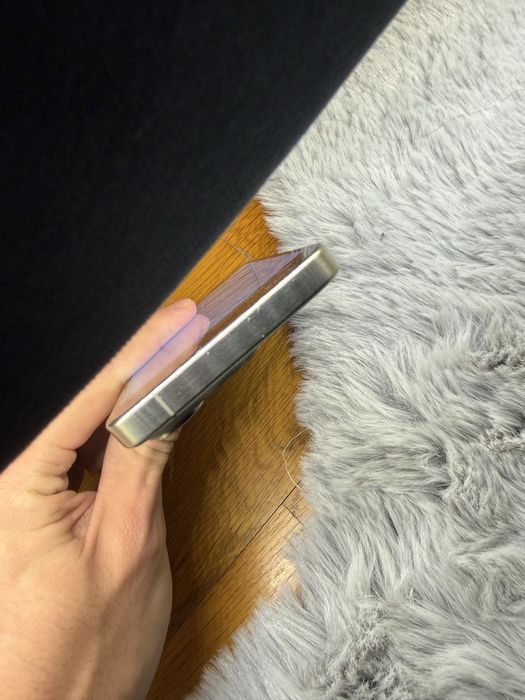 Продавам iPhone 15Pro 128GB Natural Titanium