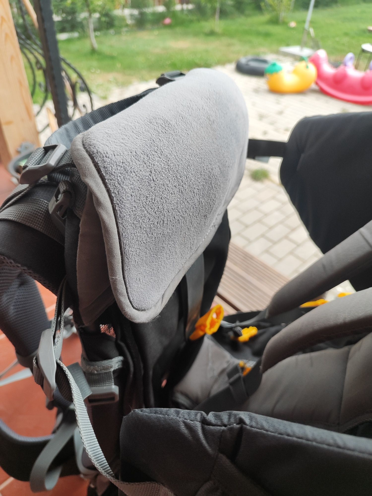 Раница / самар за преходи с дете Deuter Kid Comfort 1 plus