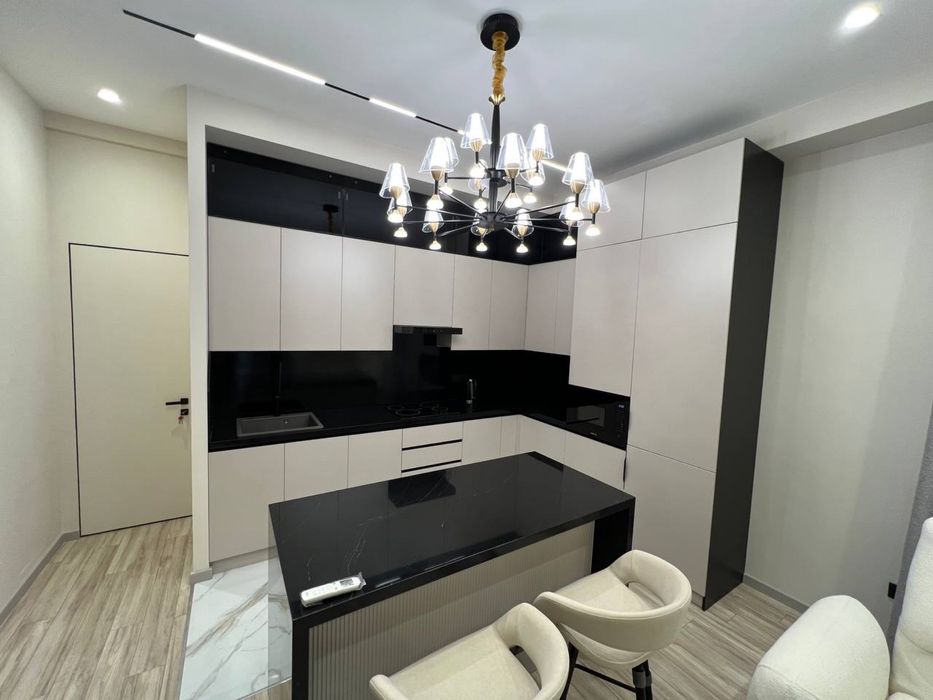 Срочно Сдаётся Ж.К Миробод Авеню 2/комнатная Упаковка квартира