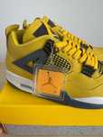 Air Jordan 4 Retro Galben