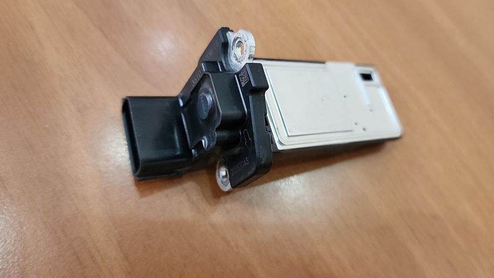 ДМРВ (MAF датчик) от Каптива 3.0L, оригинальная GM