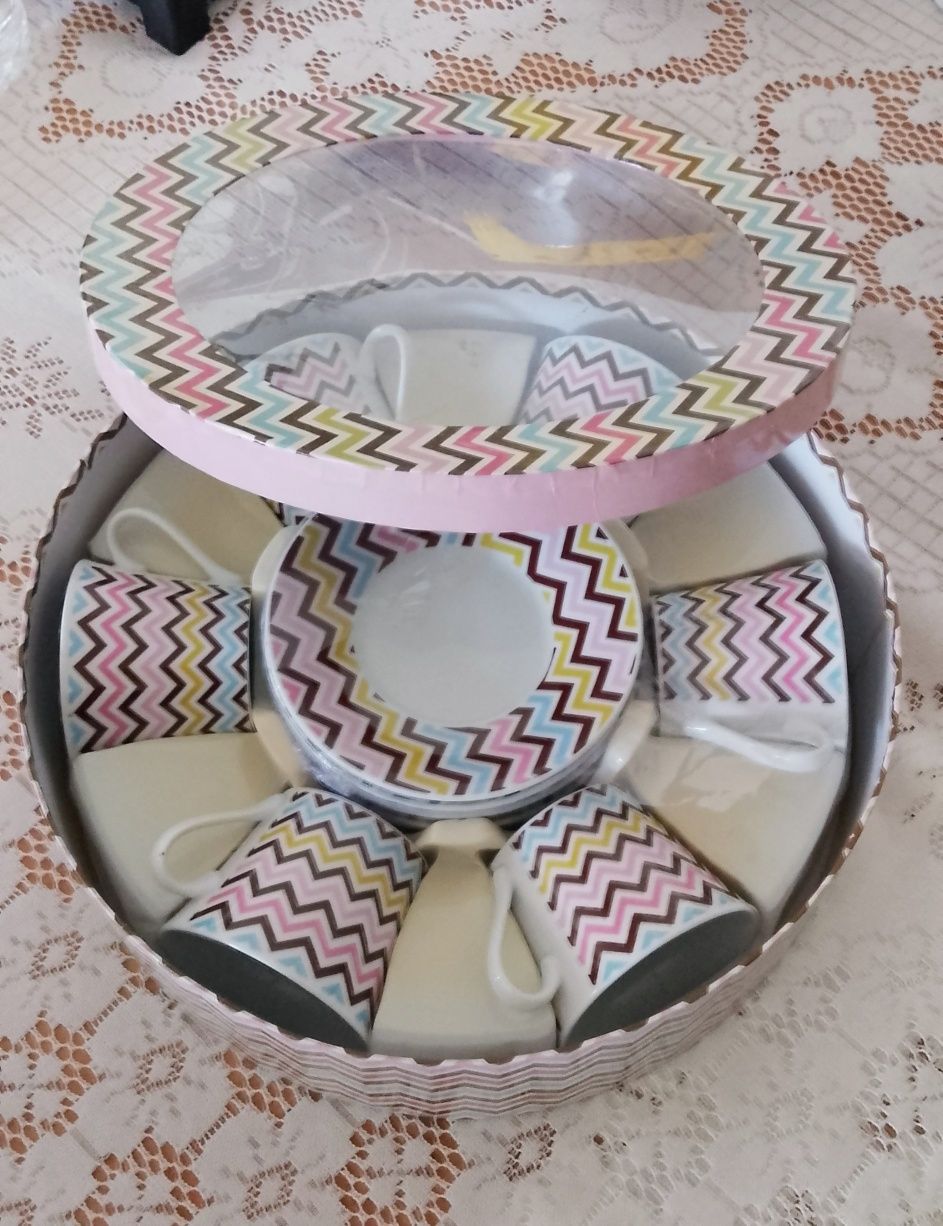 Сервиз за кафе, чай