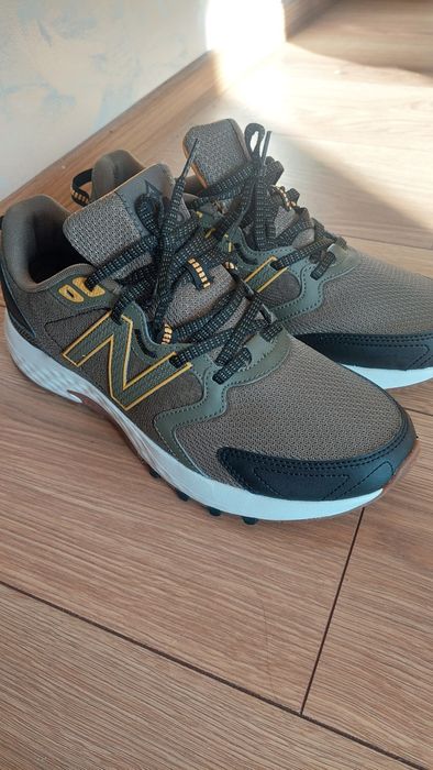 New Balance Маратонки 410v7