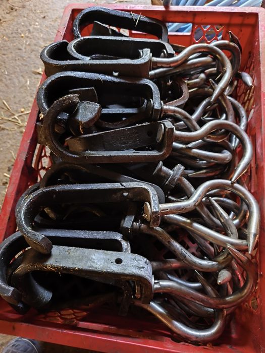 Vând cârlige de măcelărie Euro pentru transport Carcase.