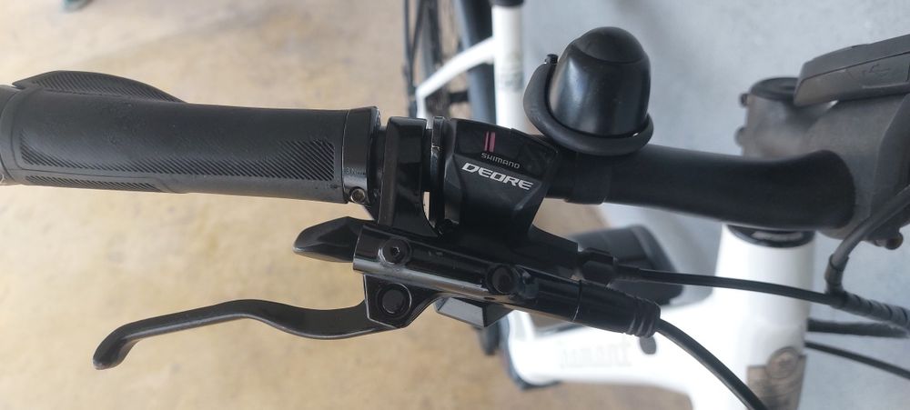 Продавам немски електрически алуминиев велосипед  27,5 цола,51 см