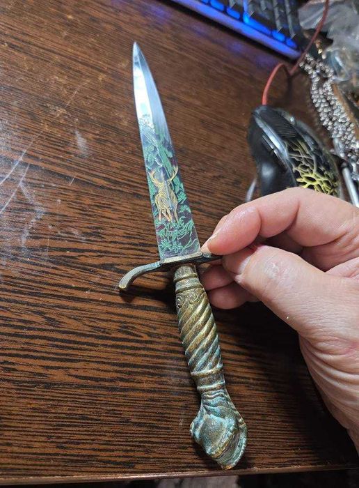 Pumnal Hubertus Rostfrei cu maner din bronz--Rar