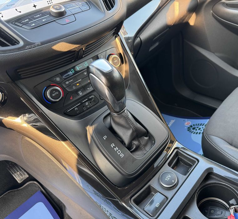 Ford Kuga 2.0dci 4x4 Titanium 150cp/Garantie/Automat/RateAuto/Avans 0