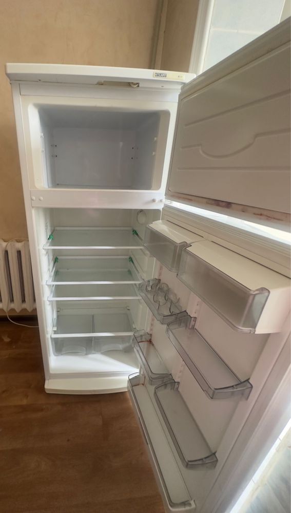 Продам холодильник в хорошем состоянии!