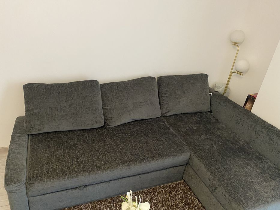 Se vinde colțar extensibil- Ikea