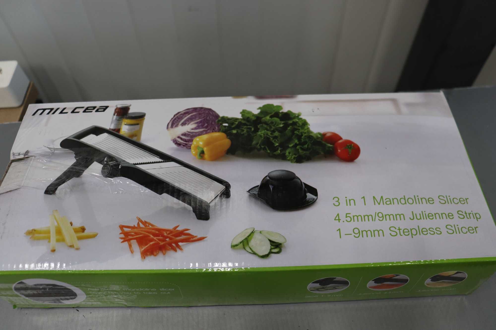 Ренде  MILcea Mandolina slicer 3в1, регулируема, от 0-9 мм