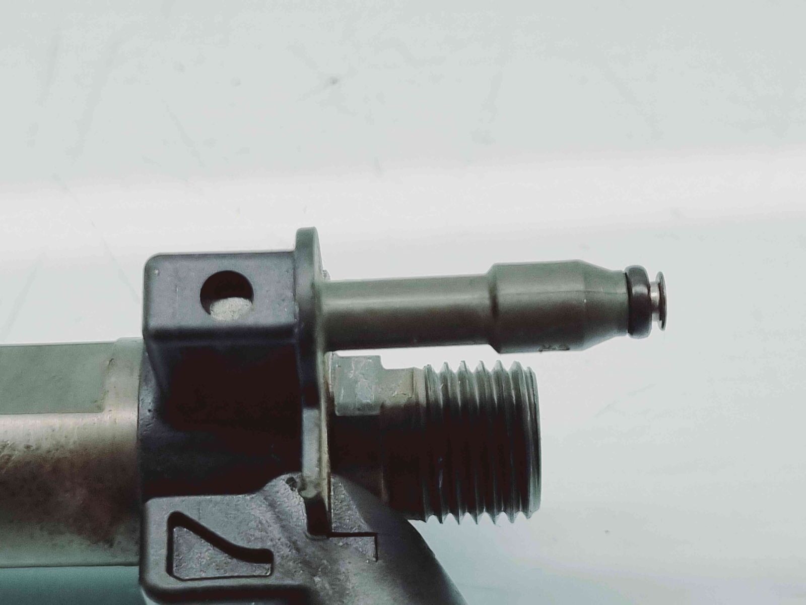 Injector  7823461 | 0445117030
