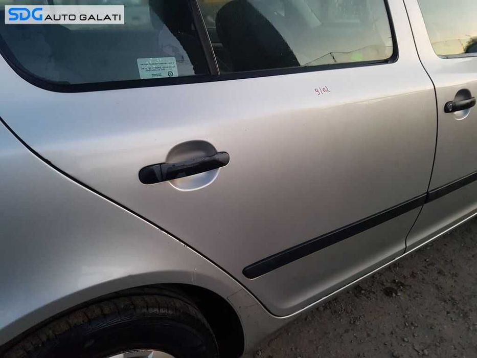 Usa Usi Portiera Portiere Dreapta Spate Dezechipata Skoda Octavia 2 Hatchback 2004 - 2013 Culoare 9102