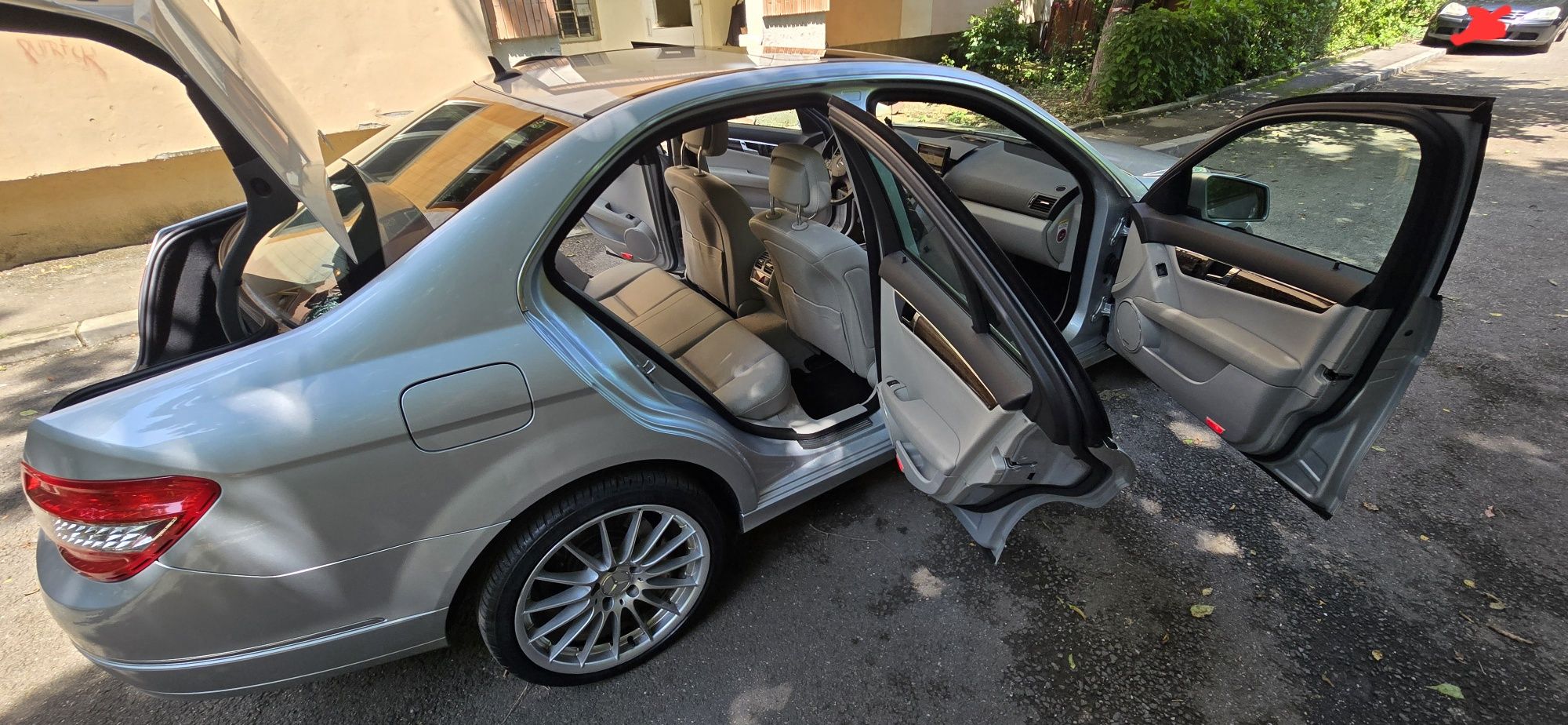 Mercedes Benz C Class W204