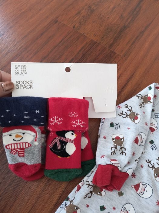 Lot salopete bebe mărime 68 tematica Crăciun.