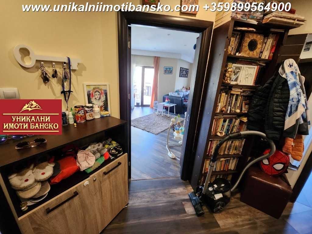 Супер локация! Просторен тристаен апартамент за продажба в Банско