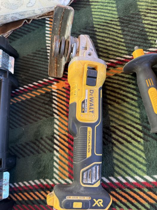 Flex Dewalt DCG405 corp