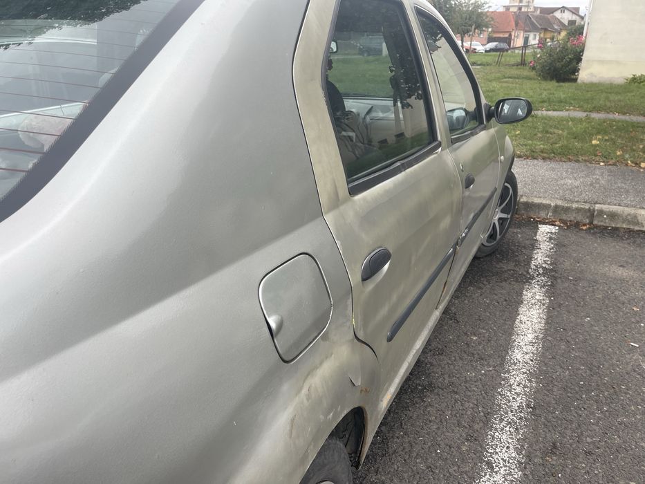 Dacia Logan 2006