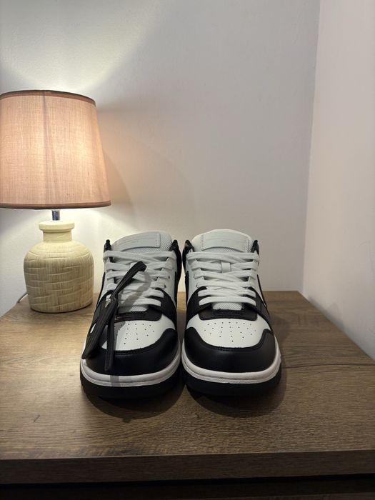 Off White Out of Office Black White 44