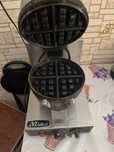 Waffle apparat  sotiladi sifatli zor Mildrich