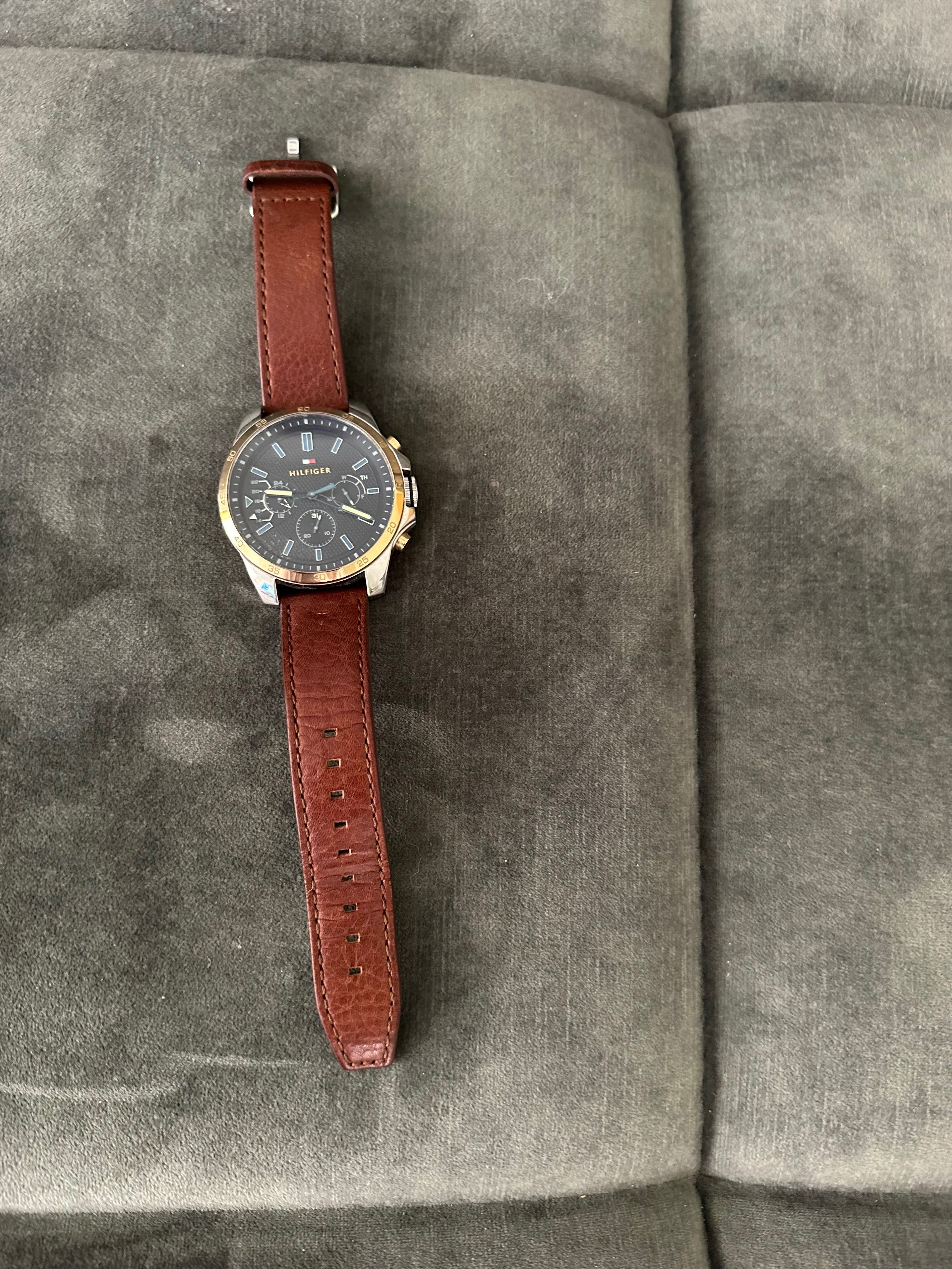 Apple Watch Series 8 45mm,Tommy Hilfiger