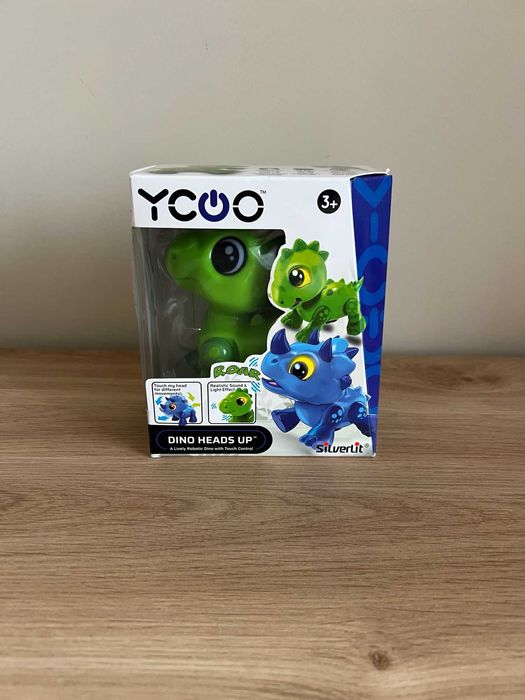 Интерактивен робот Dino, издава звуци, светлини и се движи