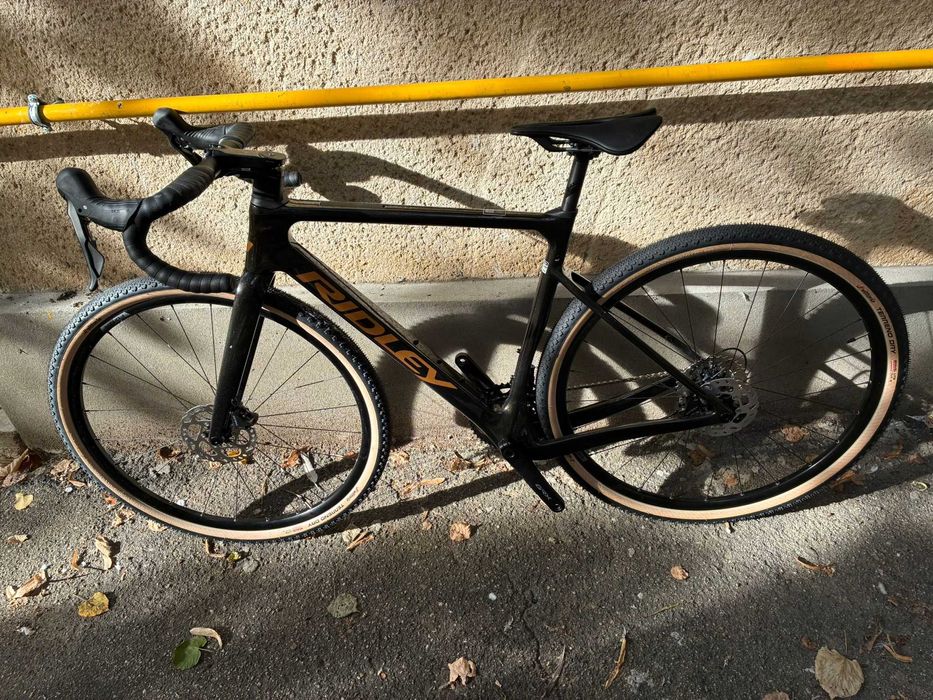 Bicicleta Cursiera NOUA Gravel Ridley ASTR Shimano 105 GRX600/800 2x12