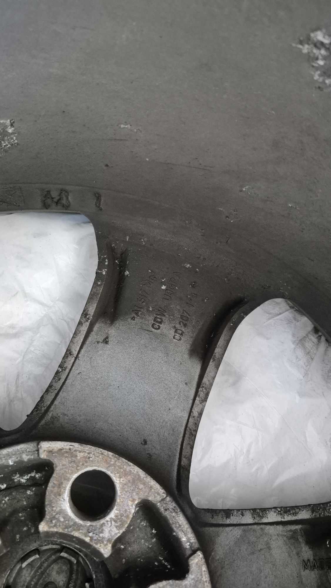Нови зимни гуми Hankook 275/40/20 ДОТ24 с 20'' Джанти за Рейндж Роувър